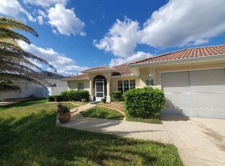 8 Primrose Ln, Palm Coast, FL 32164
