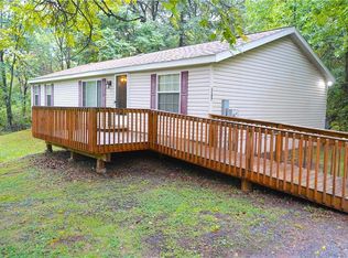 1197 Riverview Dr, Walnutport, PA 18088
