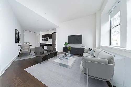 116 John St #2704 Photo 1