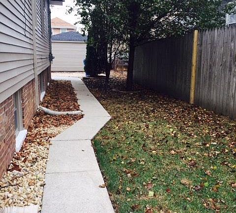double lot with landscape path