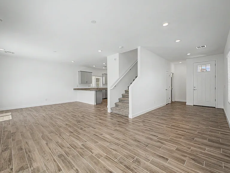 1528 N Pueblo Dr — Photo 21