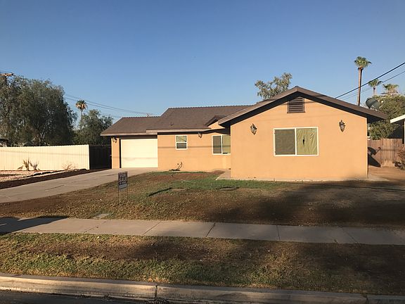 2nd image of 1409 Cypress Dr