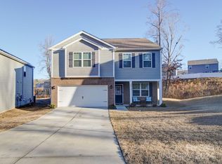 9312 Goldenrod Ln, Charlotte, NC 28227