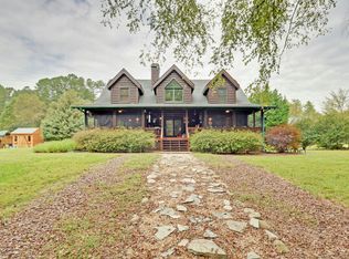 185 River Meadow Ln, Blue Ridge, GA 30513