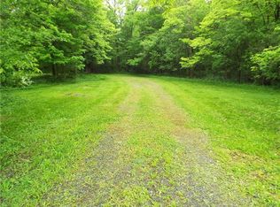 8321 Salt Springs Rd, Manlius, NY 13104