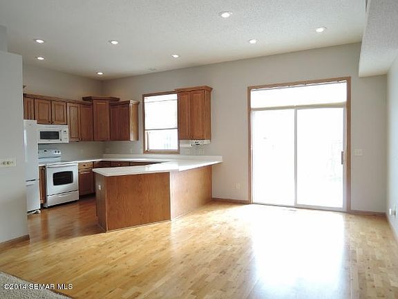 5th image of 2056 Harbour Oak Dr SE