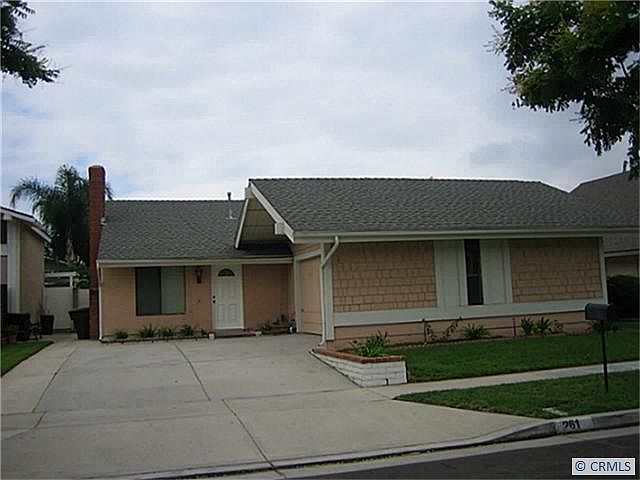 1st image of 261 N Paseo Picaro