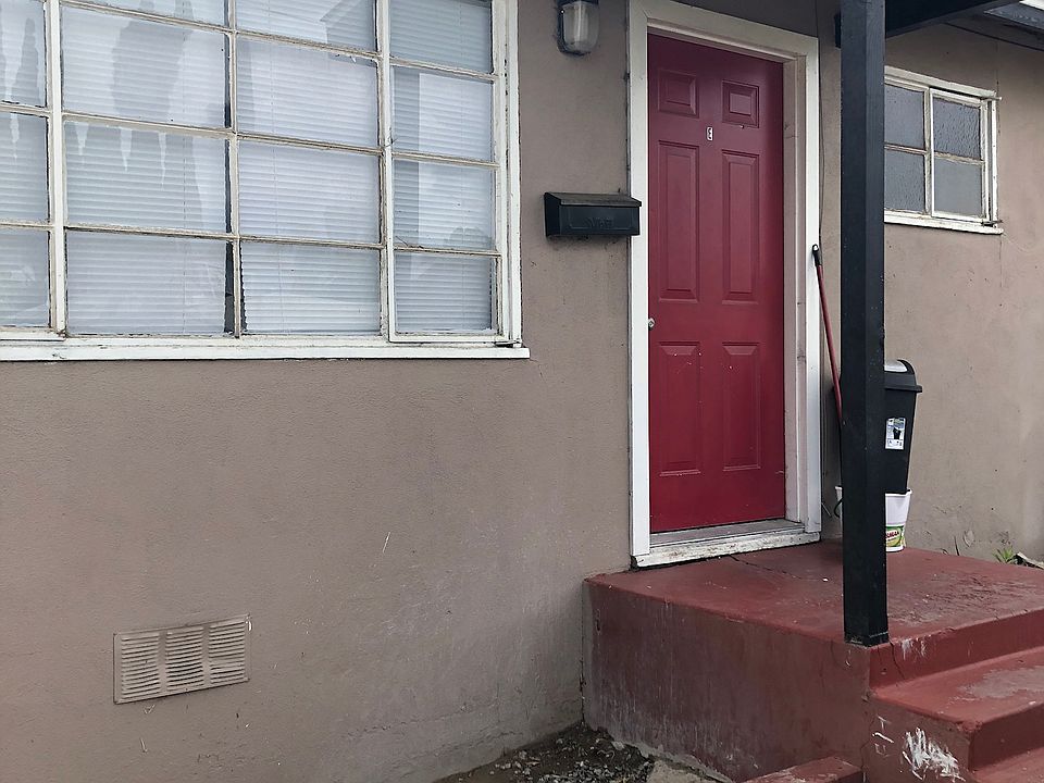 Front Door/Front Porch