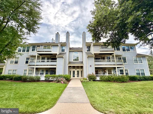 306 Trinity Ct APT 12, Princeton, NJ 08540