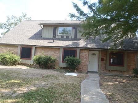 1st image of 11003 Sageriver Dr