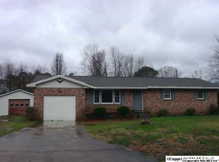 1504 Pinedale St, Athens, AL 35611