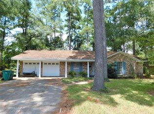 212 Bybee Dr, Conroe, TX 77301