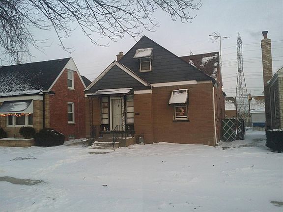 4th image of 10933 S Avenue B