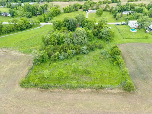 6420 Fair Ridge Rd, Hillsboro, OH 45133