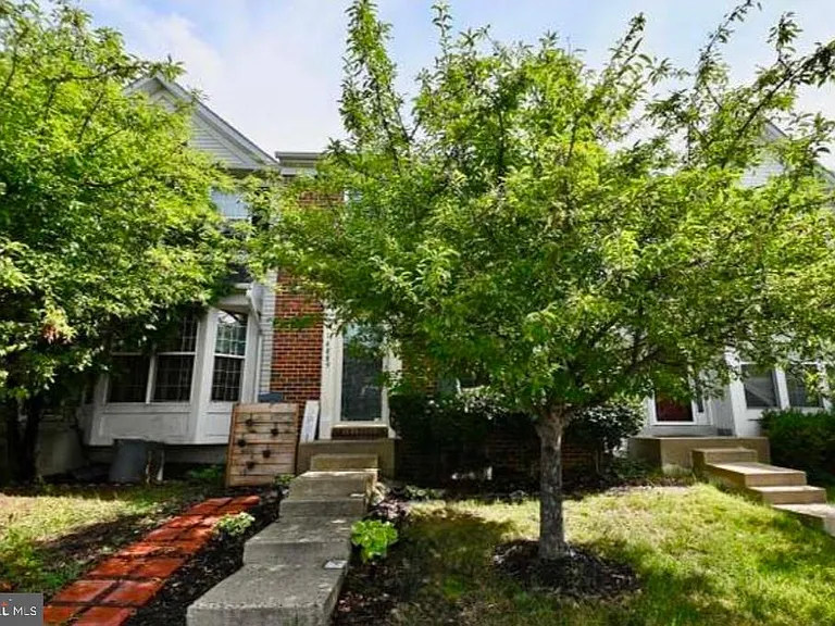 16889 Toms River Loop — Photo 2