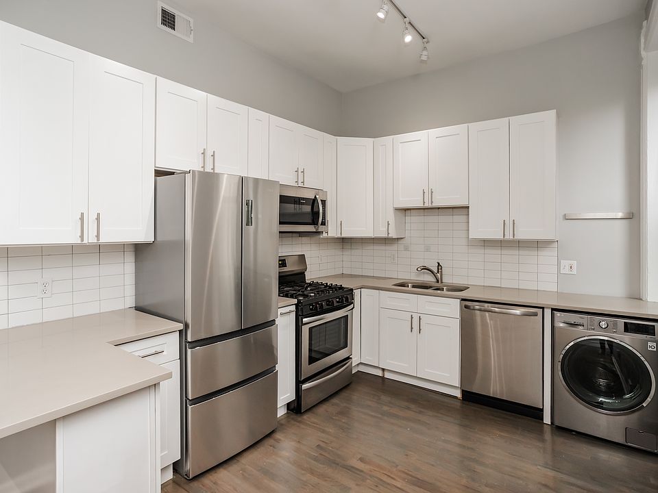 1st image of 801 N Wabash Ave #46-4W