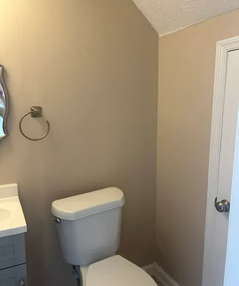 242 Thistle Ln — Photo 6