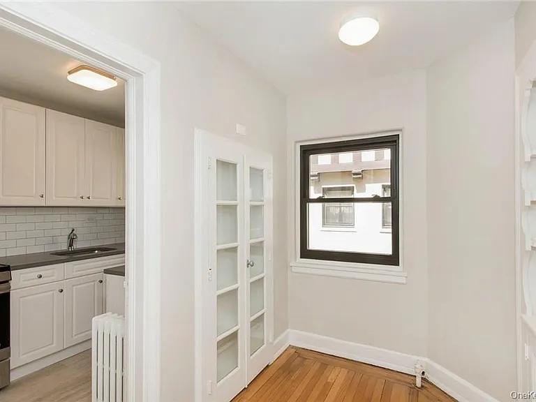 64 Kensington Rd #2D — Photo 7