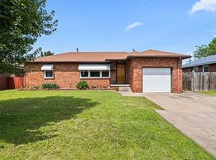 426 S 105th East Pl, Tulsa, OK 74128