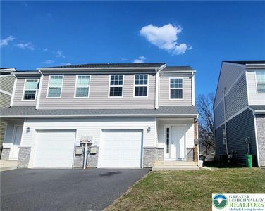 2169 S Poplar St, Allentown, PA, 18103