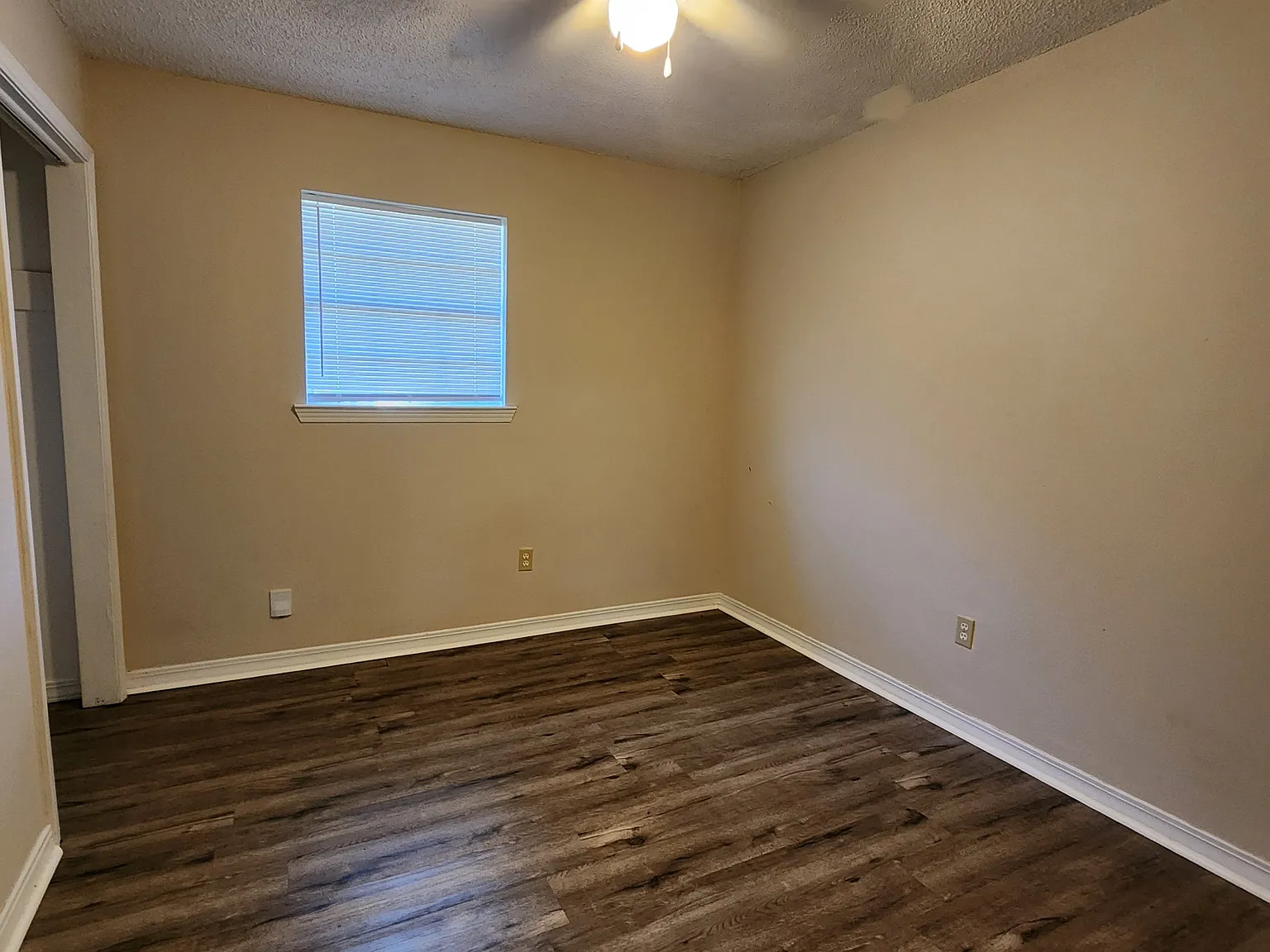Woodside Dr., 2131 - 1 — Photo 4