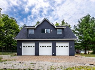 402 Sunset Rd, Friedens, PA 15541