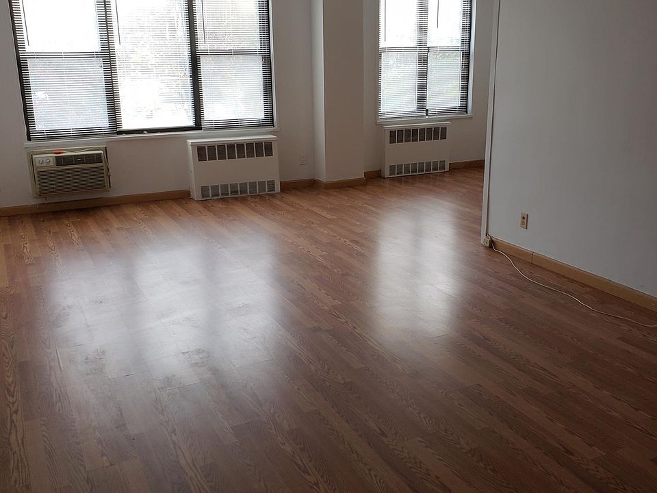 1st image of 47 Davis Ave #47