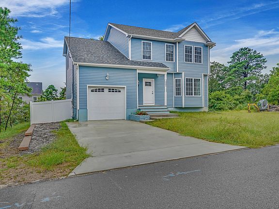 2nd image of 31 Cedar Dr