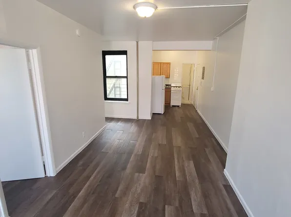 (undisclosed Address), Bronx, NY 10455
