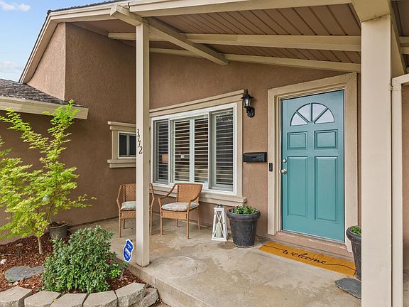 2nd image of 3112 Brophy Dr