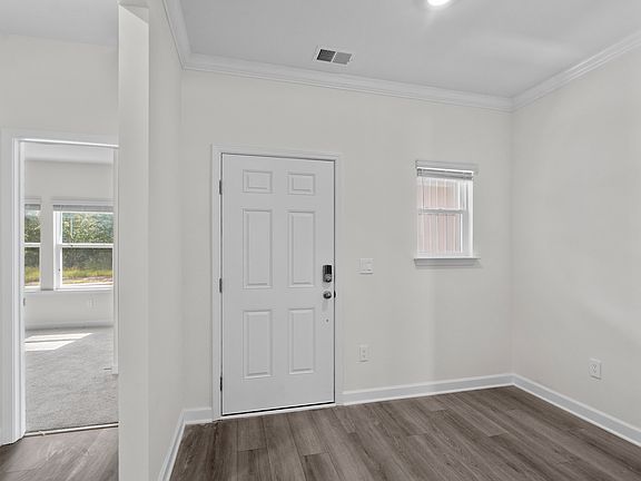 Kensington Foyer