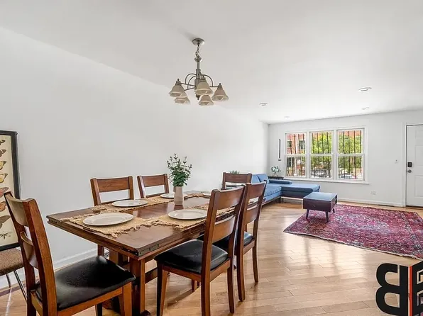 496 Lexington Avenue image 1 of 17