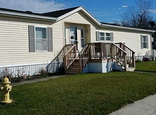 216 Pinewood Cir, Lima, OH 45804