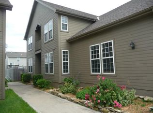 408 Eisenhower St, Baldwin City, KS 66006