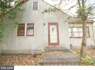 696 Concord St, Saint Paul, MN 55107