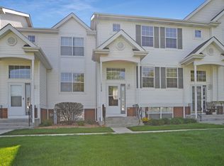 17439 S Teton Ct, Lockport, IL 60441