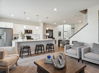 1810 Arbor Ln, Carver, MN 55315