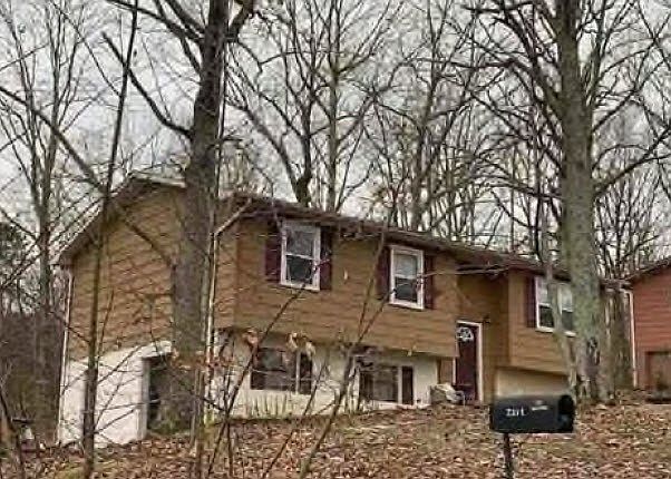 2nd image of 2371 Rolling Brook Dr NE