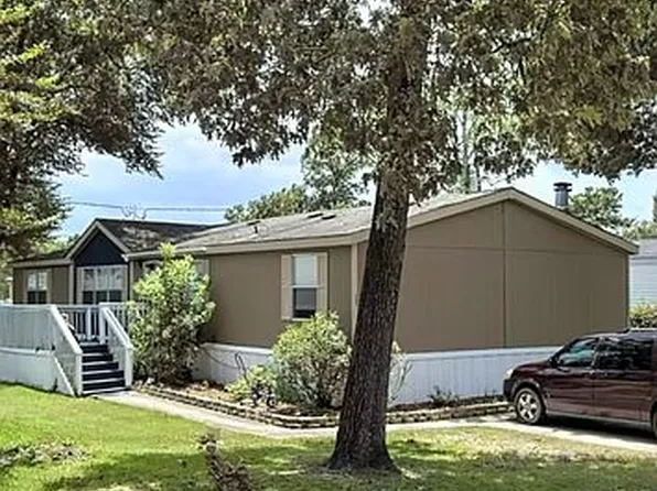 838 Harolds Rd, Huffman, TX 77336