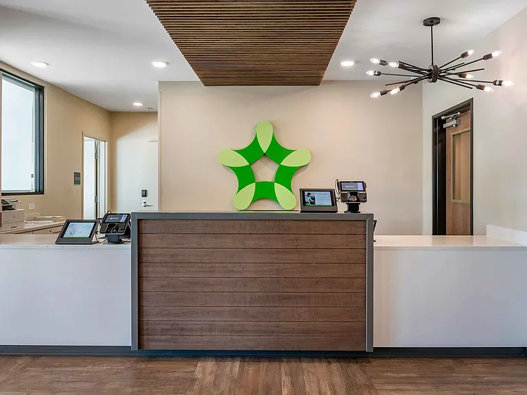 Lobby and Guest Check-in