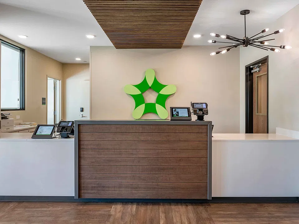 Lobby and Guest Check-in