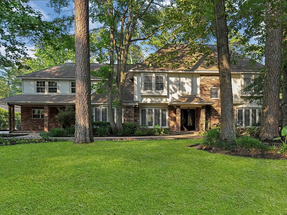 1st image of 2806 Valley Manor Dr