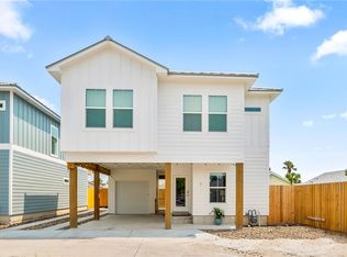 901 S 9th St #7, Pt Aransas, TX 78373