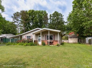 100 Lees Creek Rd, Asheville, NC 28806