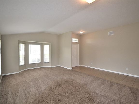 2nd image of 1803 Raven Glen Dr