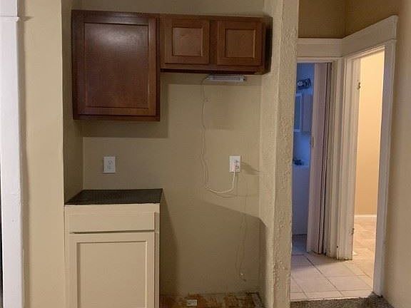 5th image of 9117 Capitol Ave