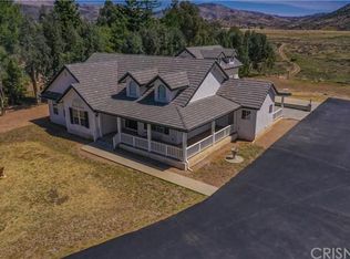 10701 Sunny Brook Ln, Agua Dulce, CA 91390