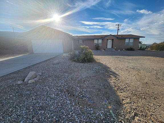 2nd image of 7624 Maude Adams Ave