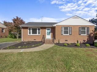 2212 Drummond Dr, Richmond, VA 23222