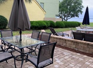 146 Lighthouse Rd, Hilton Head Island, SC 29928